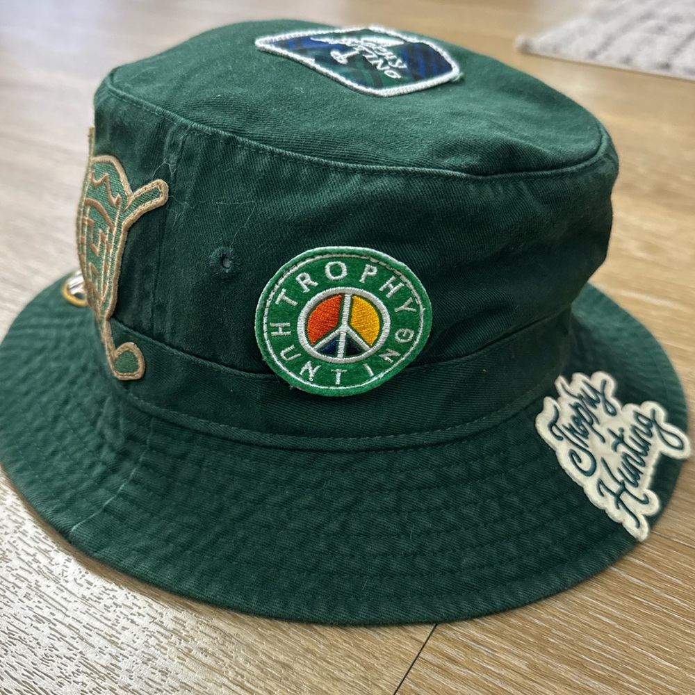 Trophy Hunting Patch Forest Green Bucket Hat size S/M - Picture 7 of 13